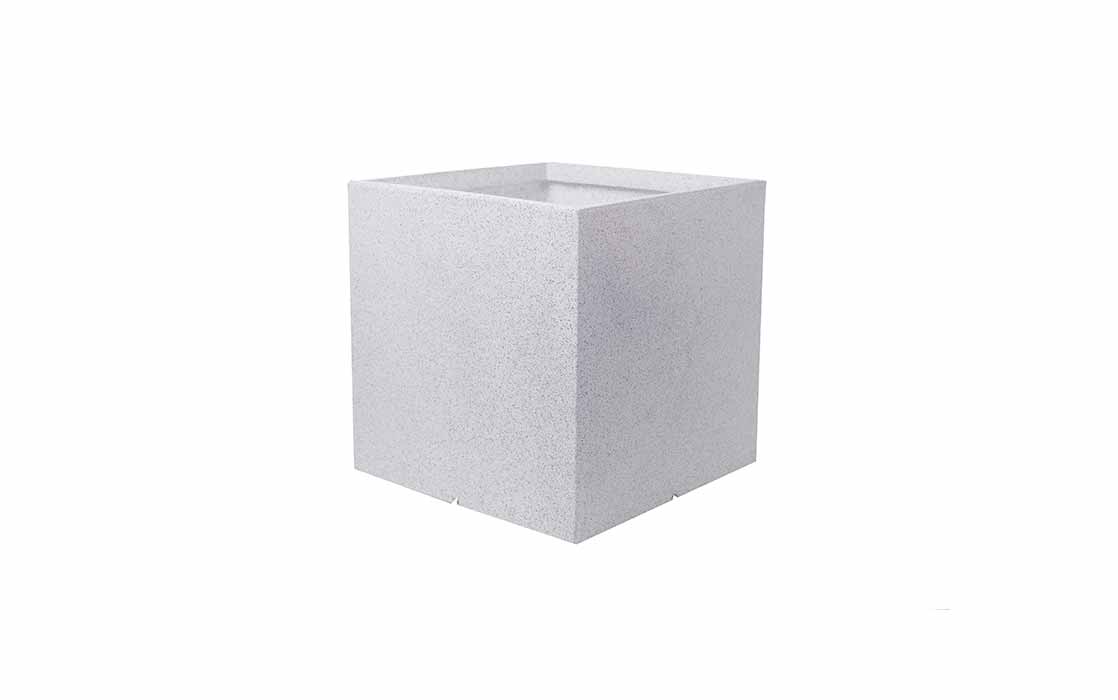 QUEBEC SQUARE PLANTERS